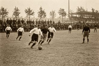 When Was the First El Clásico Played? (1902)
