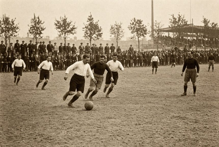 When Was the First El Clásico Played? (1902)